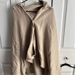 Pusheen cape hoodie shirt slanket